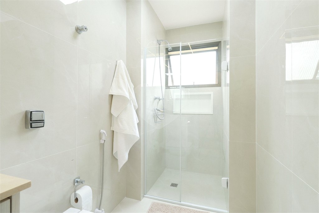 Apartamento à venda com 4 quartos, sendo 3 suítes, em Campo Belo, São Paulo, SP