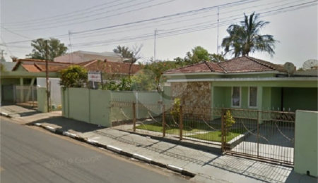 Casa à venda com 3 quartos, sendo 1 suíte,  no Centro, Ibaté, SP