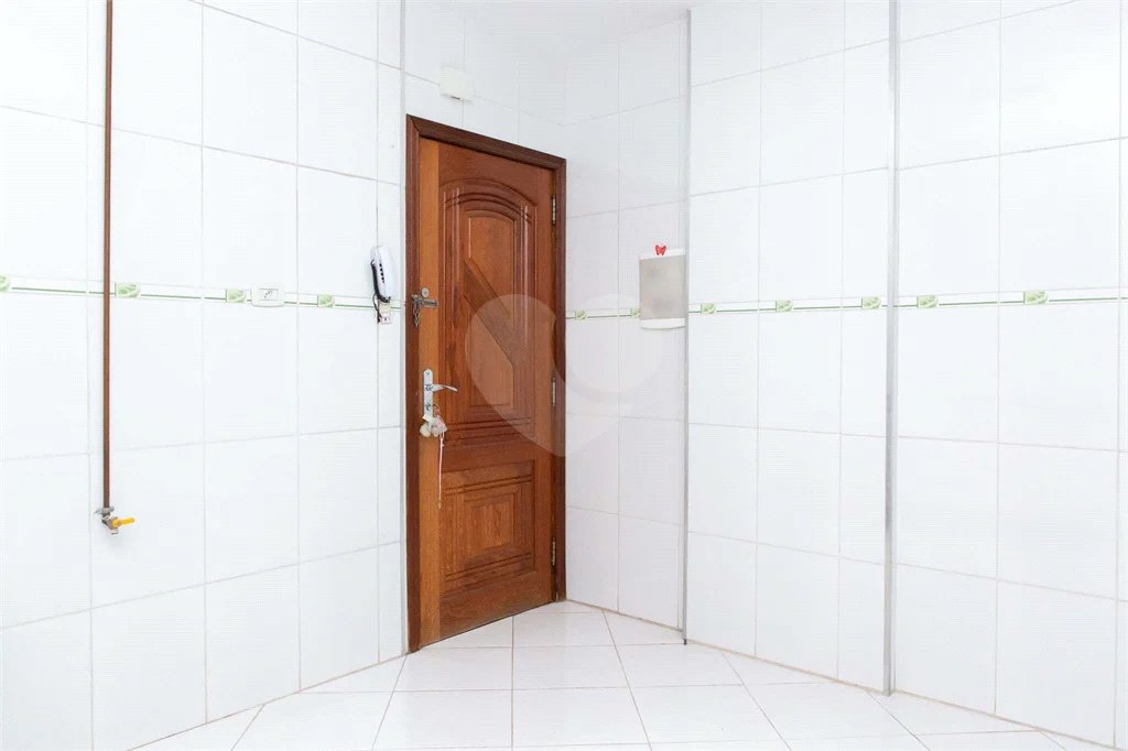 Apartamento - Centro - 1 Dormitório - Próximo ao Metrô - Venda