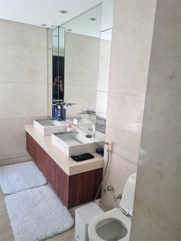 Apartamento à venda com 2 suítes em Cerqueira César, São Paulo, SP