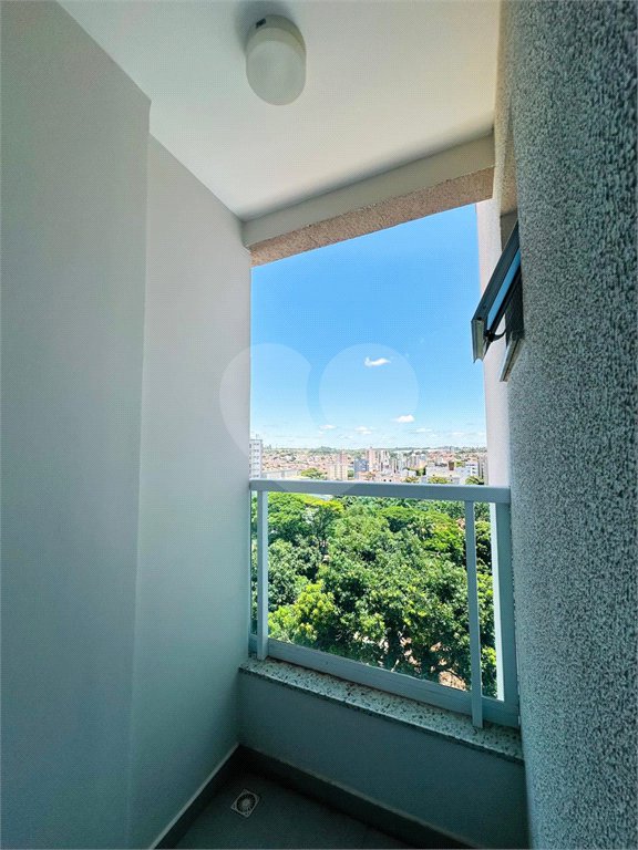 Apartamento com 2 dormitórios, sendo 1 suíte