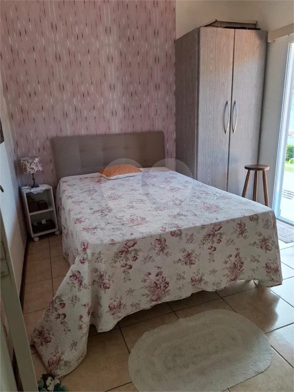 Apartamento à venda com 2 suítes no Centro, Bertioga, SP