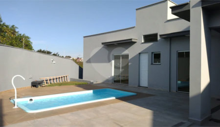 Casa à venda com 3 quartos, sendo 1 suíte,  em Vila Industrial, Piracicaba, SP