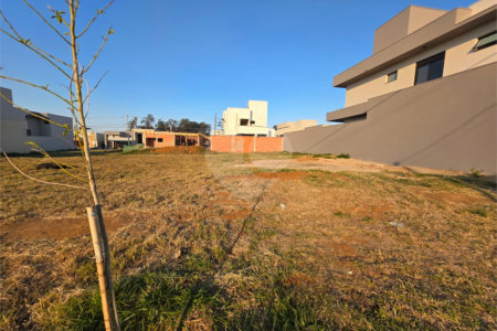 Terreno 10X24 Residencial Villenuve