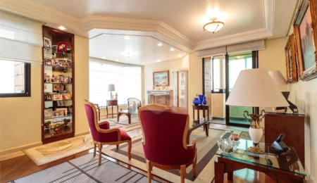 Apartamento à venda com 4 quartos, sendo 2 suítes, em Planalto Paulista, São Paulo, SP