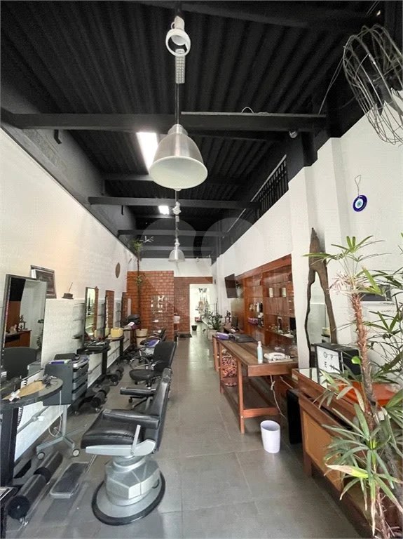 Excelente Salão Comercial para locação com 80m², localizado no Parque Renato Maia, Guarulhos, SP.