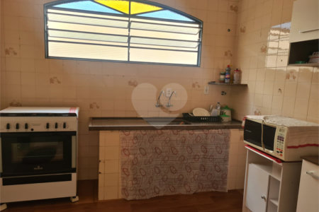 Casa térrea para venda.