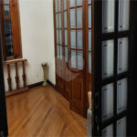 Casa com dois pavimentos na Barra Funda: