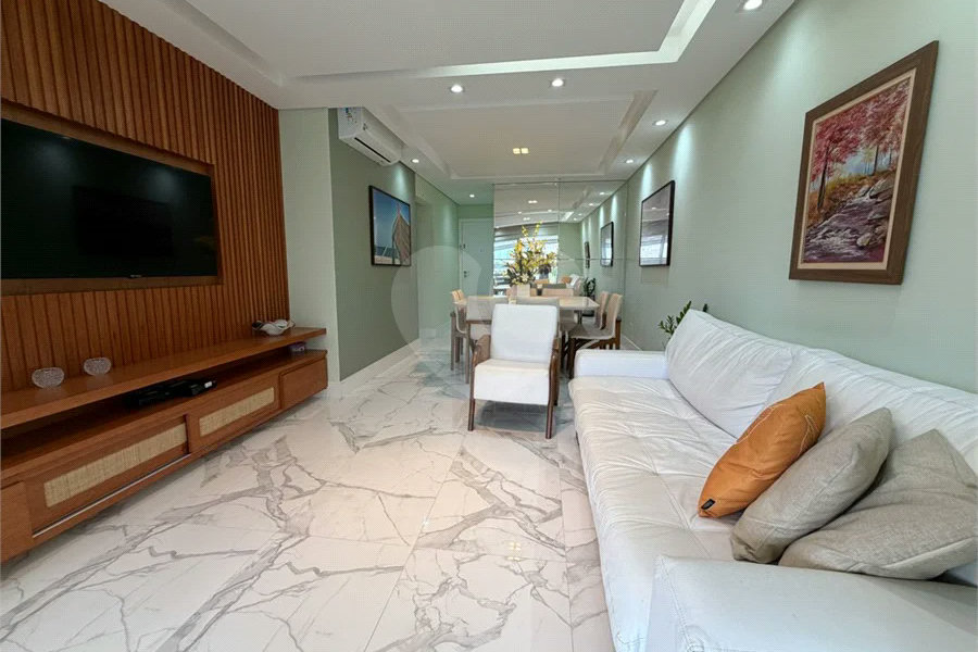 Apartamento à venda com 3 quartos, sendo 1 suíte, em Riviera de São Lourenço, Bertioga, SP