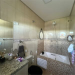 Casa com piscina disponivel para venda com 250m² - Jardim Paris / SP