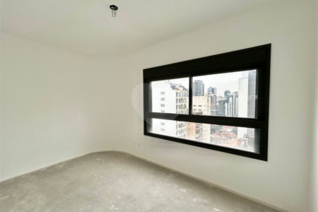 Apartamento à venda com 3 suítes em Vila Olímpia, São Paulo, SP