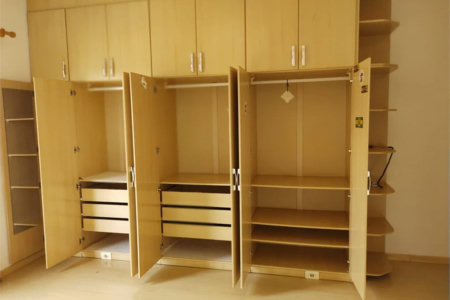 Sobrado à venda com 3 quartos, sendo 1 suíte,  em Parque Ipê, São Paulo, SP