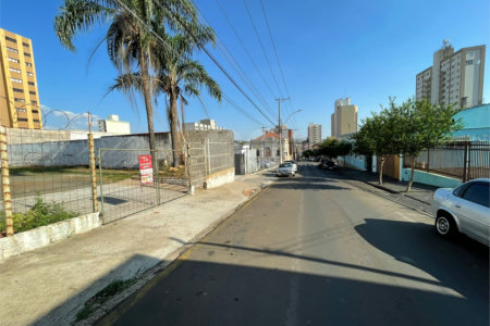 Terreno para venda no Centro