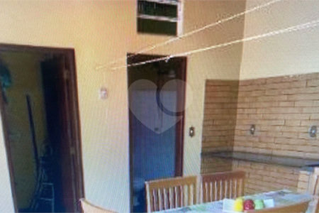 Sobrado na Mooca com 246m2 com 3 dorm e 2 vagas.