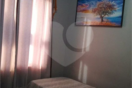 Apartamento 3 dormitórios Cond. Laranjeiras.