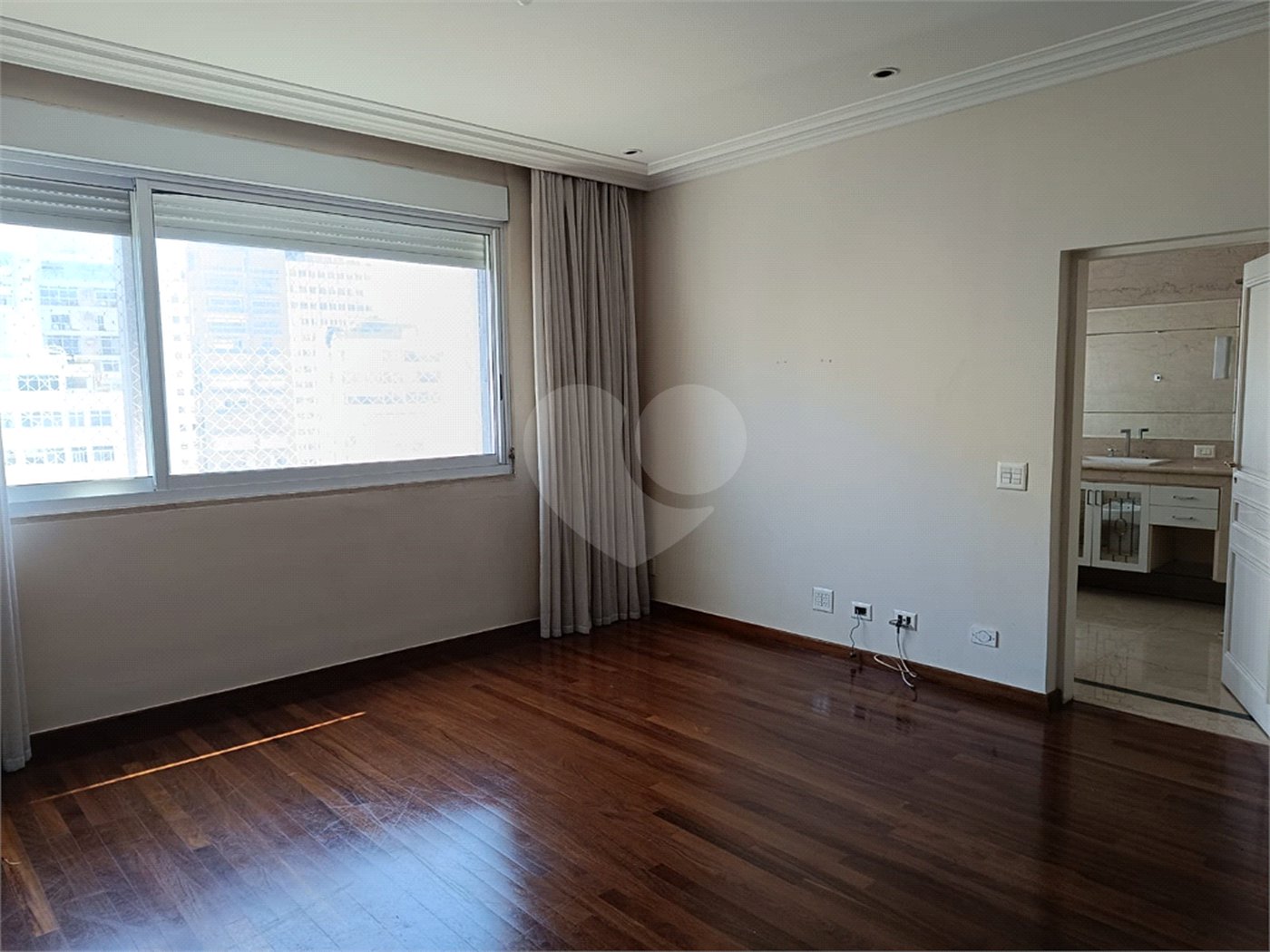 Apartamento em Higienópolis com 4 quartos e 3 vagas