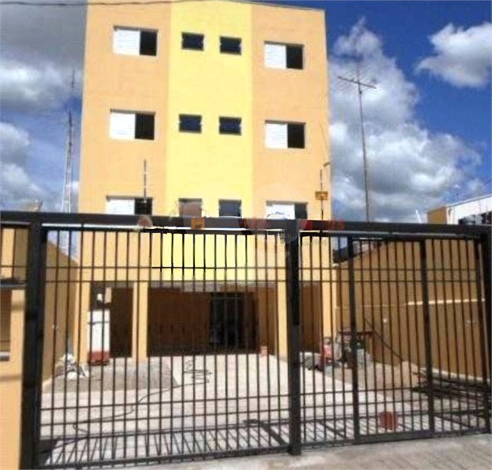 Investimento Certeiro na Gleba 1: Apartamento 1 DormItório, Quintal e Localização que Aluga Fácil