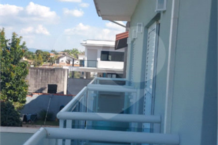 Casa de Alto Padrão a venda em Louveira-SP