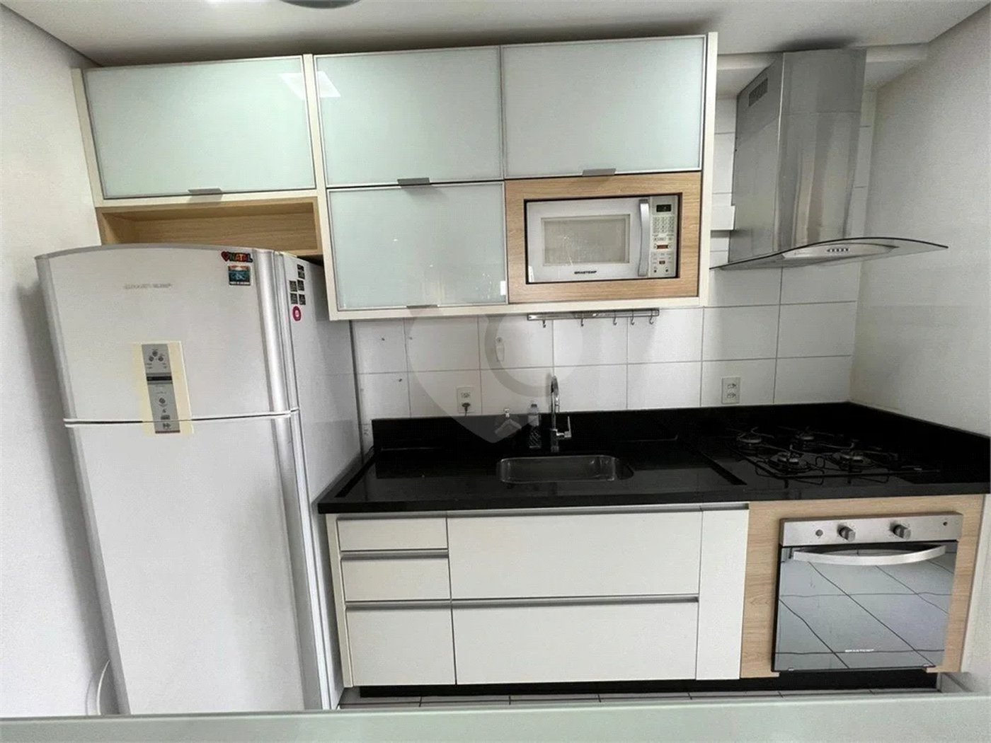 Apartamento à venda com 3 quartos, sendo 1 suíte,  em Vila Guilherme, São Paulo, SP