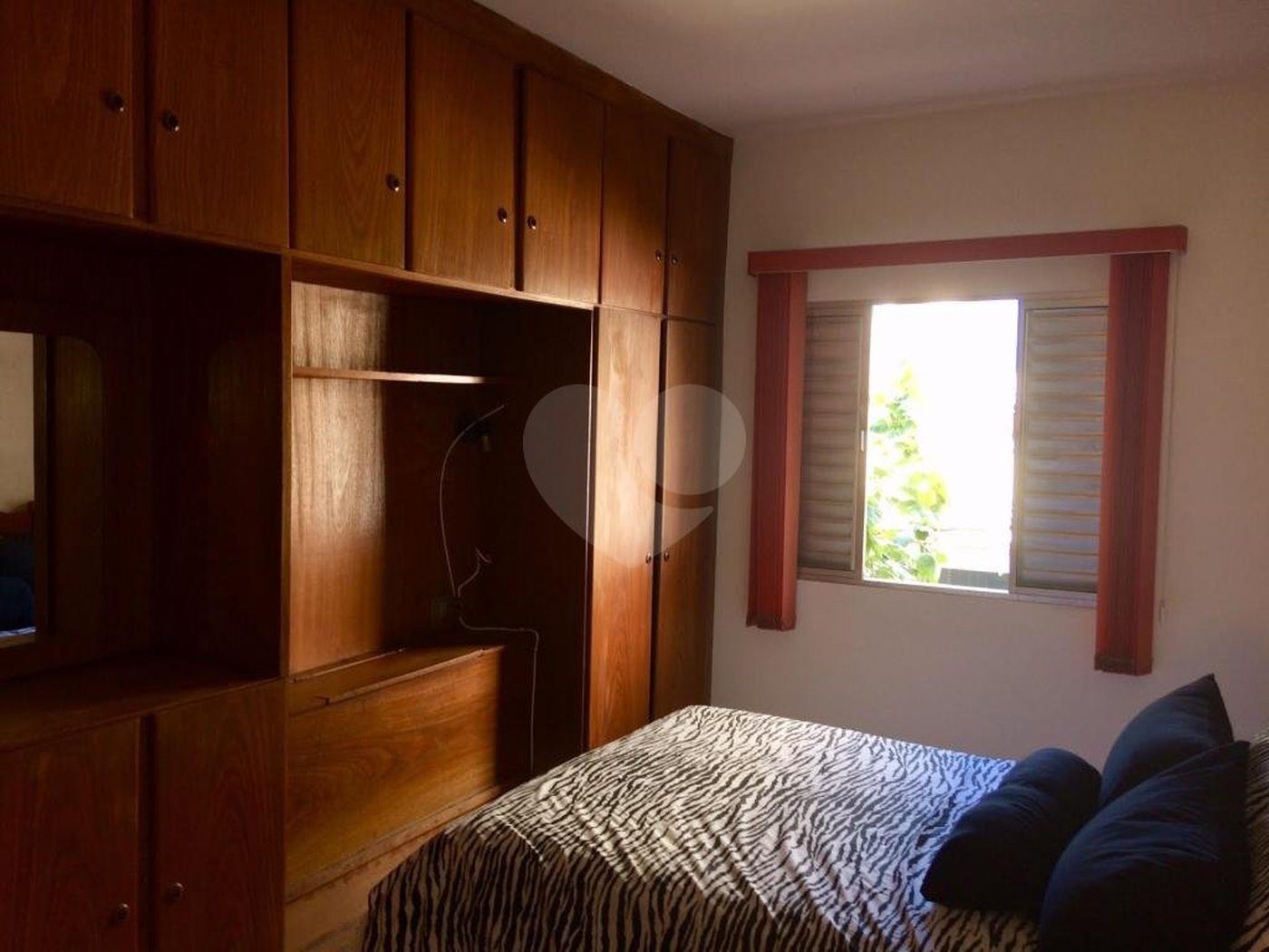 Apartamento para locação na Saúde de 80m² com 2 dormitórios.