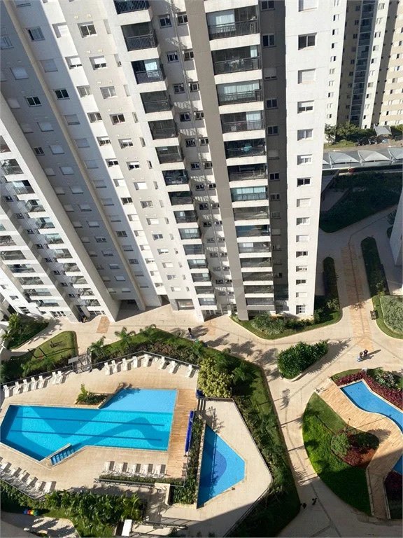 Apartamento com 70m² , 2 dormitórios , sendo 1 suíte , 1 vaga de garagem , à venda no bairro Campestre em Santo André.