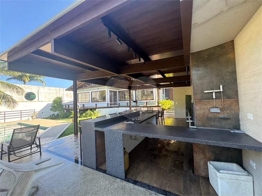 Casa à venda com 4 suítes em Ferradura, Armação dos Búzios, RJ
