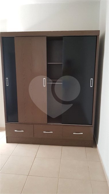 Apartamento padrão de 2 Dormitórios no Residencial Mont Vernon São Carlos