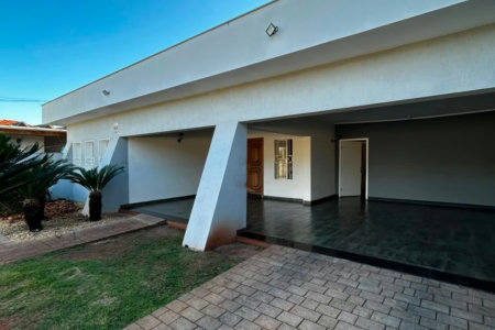 Casa à venda com 3 quartos, sendo 1 suíte, em Vila Nova, Três Lagoas, MS
