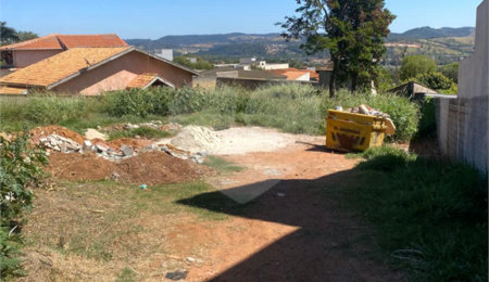 Terreno à venda em Jardim dos Pinheiros, Atibaia, SP