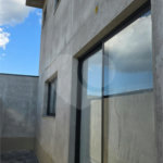 Lindo Sobrado Moderno duas Suítes Á/ C de 80m² Terreno de 150m² no Jd Jaraguá em Atibaia - SP