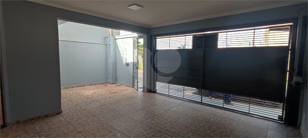 Casa à Venda – Parque dos Flamboyants