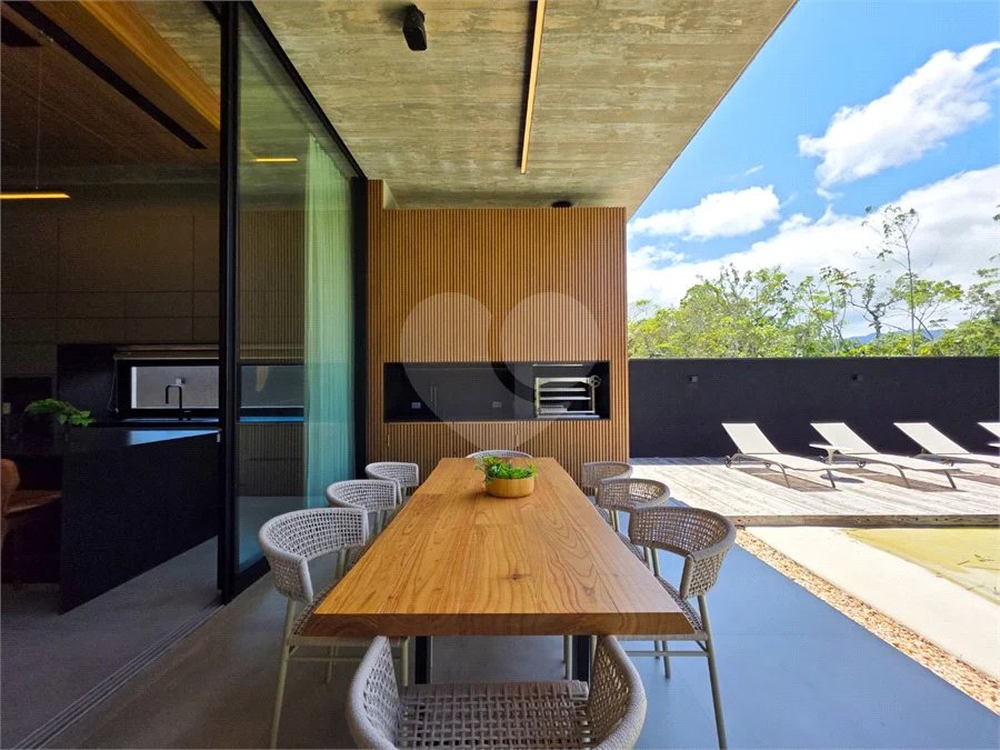 Casa à venda com 5 suítes em Riviera de São Lourenço, Bertioga, SP