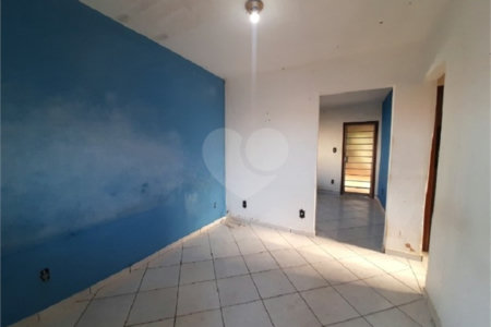 Casa térrea para Jardim Bandeirantes.