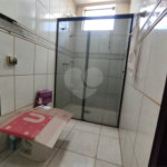 Sobrado espaçoso com 3 quartos,no Parque Fehr á Venda!