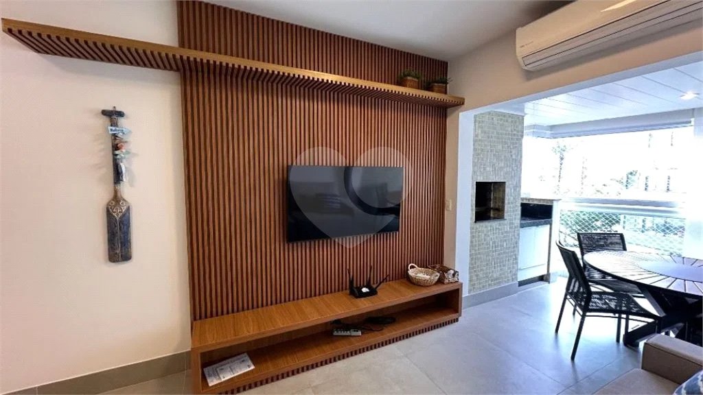 Apartamento à venda com 3 quartos, sendo 1 suíte,  em Riviera de São Lourenço, Bertioga, SP
