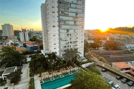 125m² - 3 dorm (1 suíte), 2 vagas