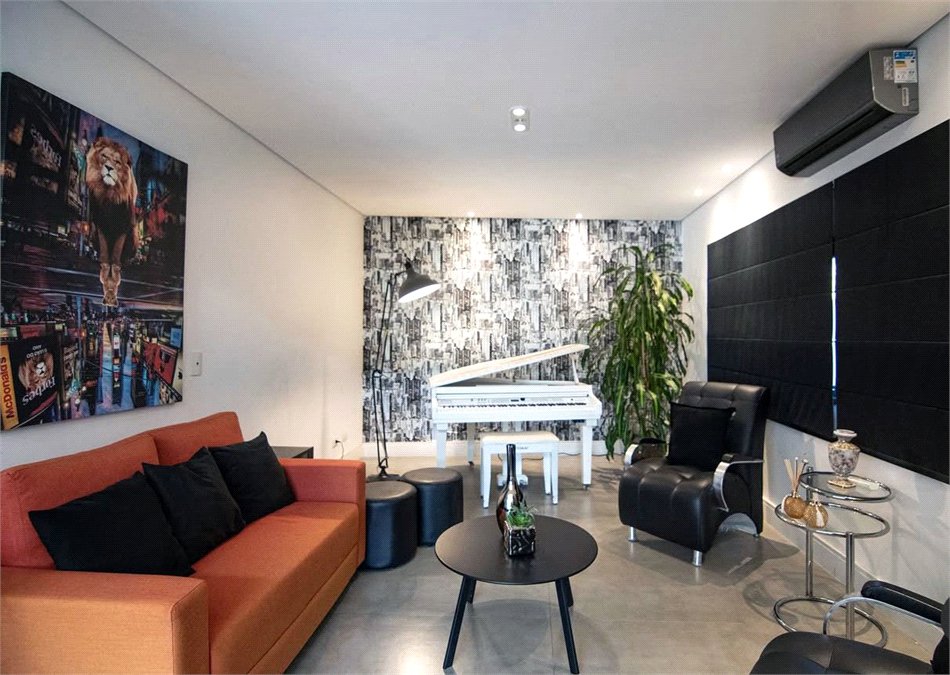 Casa de Alto Padrão à Venda no Residencial Campos do Conde – Santana de Parnaíba/SP