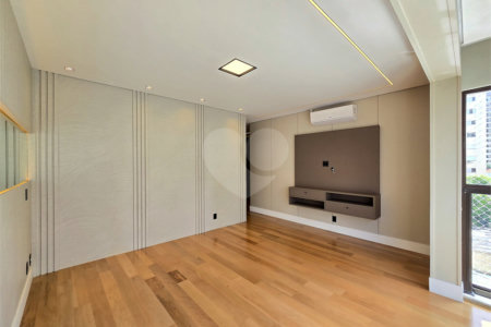 Apartamento 312 m² 4 Suítes 4 vagas 1 Por Andar em Higienópolis