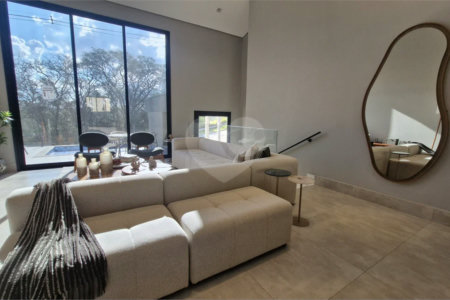 Casa Térrea de Alto Padrão no Condomínio Elementum | Totalmente Mobiliada e Decorada, 3 Suítes e Piscina