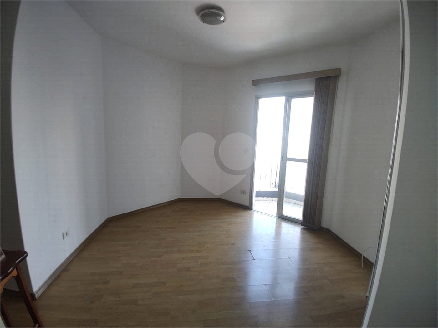 Apartamento com 1 dormitório 1 vaga na Bela Vista
