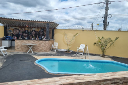 Casa Térrea à venda com 3 quartos, sendo 1 suíte,  no Centro, Ibaté, SP