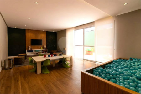 Apartamento Garden à venda ? 500 m do Metrô Conceição | Reformado e com quintal privativo