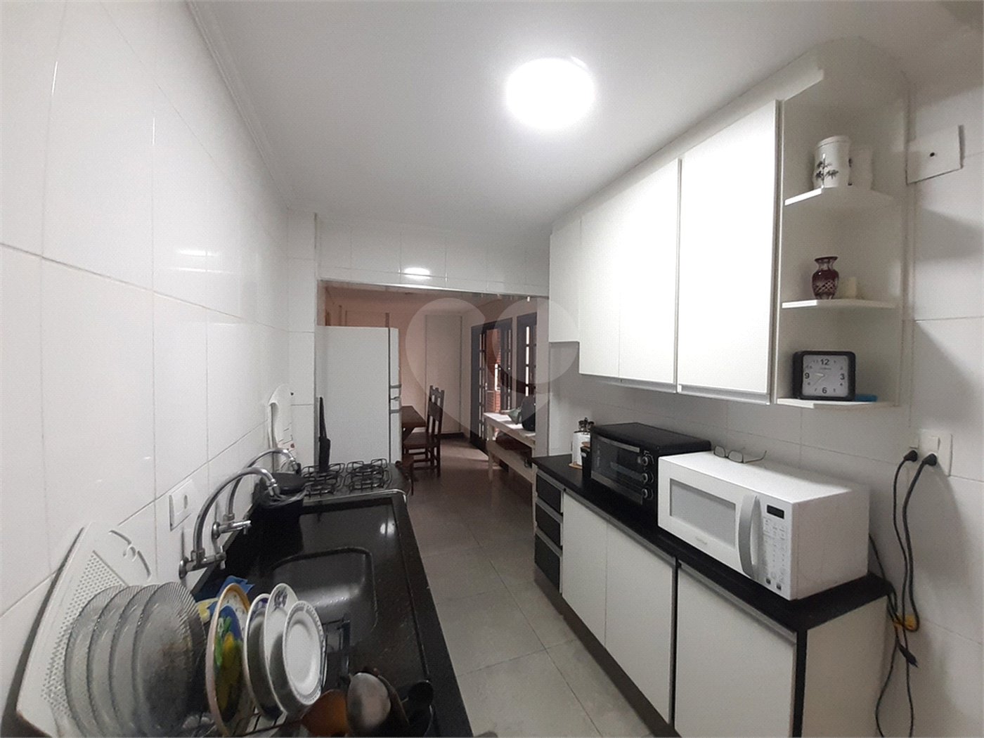 Vende-se: Sobrado de Vila, 2 quartos, Edícula com 1 Suíte, 1 Vaga, Santana!