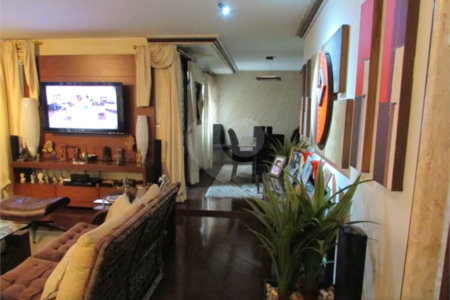 APARTAMENTO COM 4 DORMITÓRIOS E 4 VAGAS À VENDA NA MOOCA