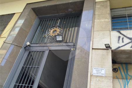 APARTAMENTO 33 M2 - PRÓXIMO METRÔ SÃO BENTO