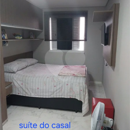 Apartamento de 2 quartos (1 suíte) à venda em Itaquera