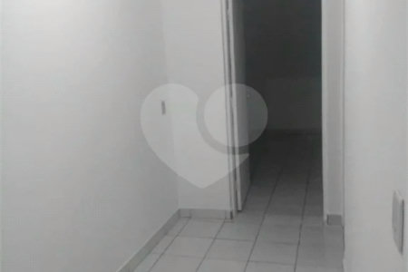 Duas casas com área total de 220m², 4 dormitórios, 3 suítes, 1 vaga de garagem, à venda em Pirituba
