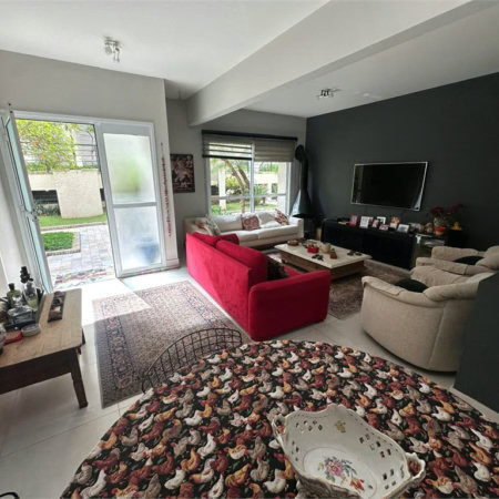 Casa à venda com 3 quartos, sendo 2 suítes, no condomínio Townhouse Village Morumbi, São Paulo - SP