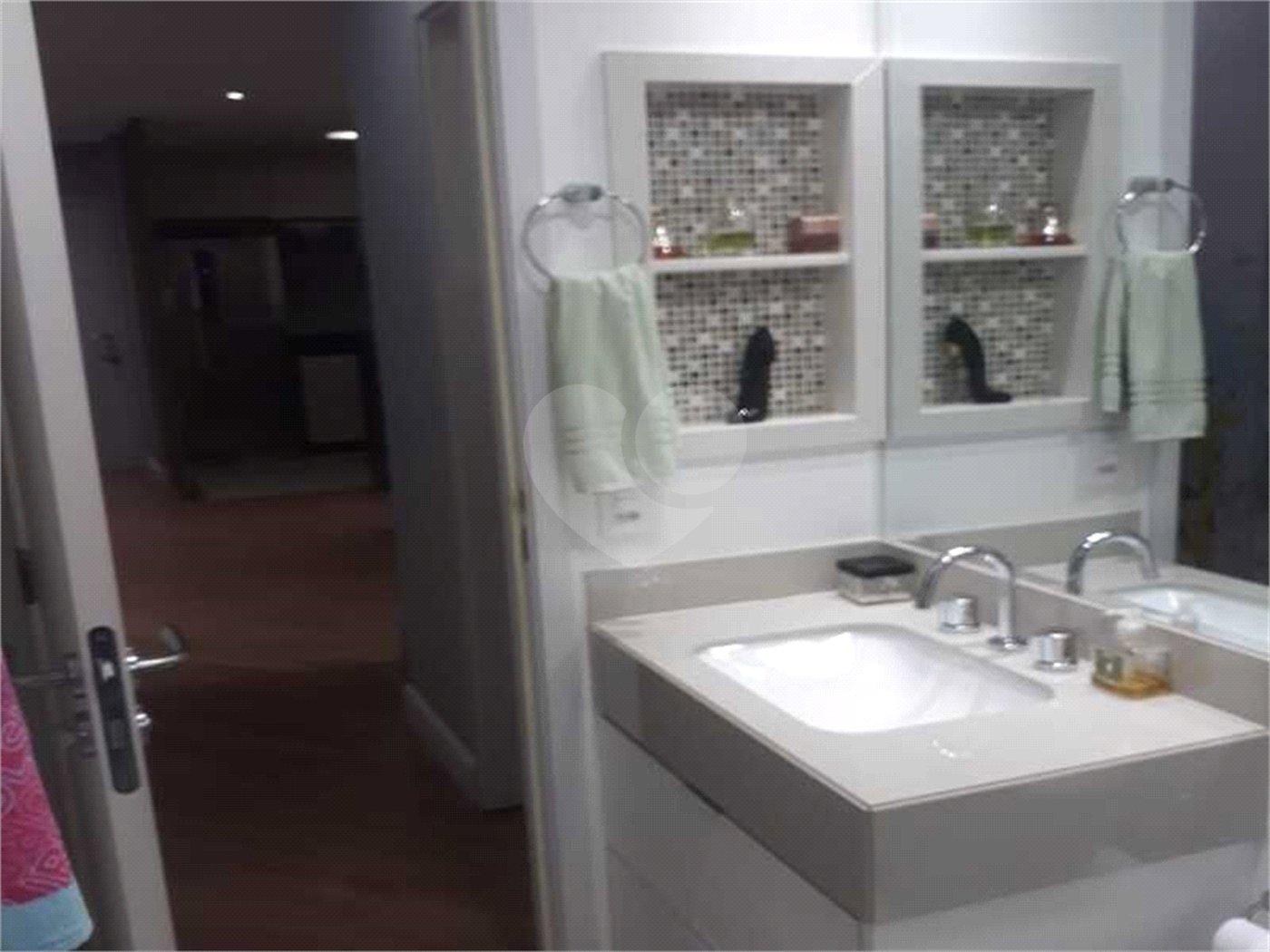 Apartamento à venda, localizado no bairro do Ipiranga, com 94m².