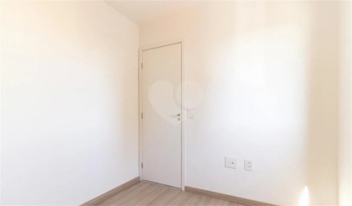 Apartamento à venda no Sacomã com 2 quartos e sem vaga